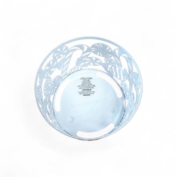 Bath & Works Peppermint Candies 3-Wick Metal Candle Holder - Picture 2 of 4